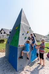 Otroška igrala (Arhiv Občine Kozje)